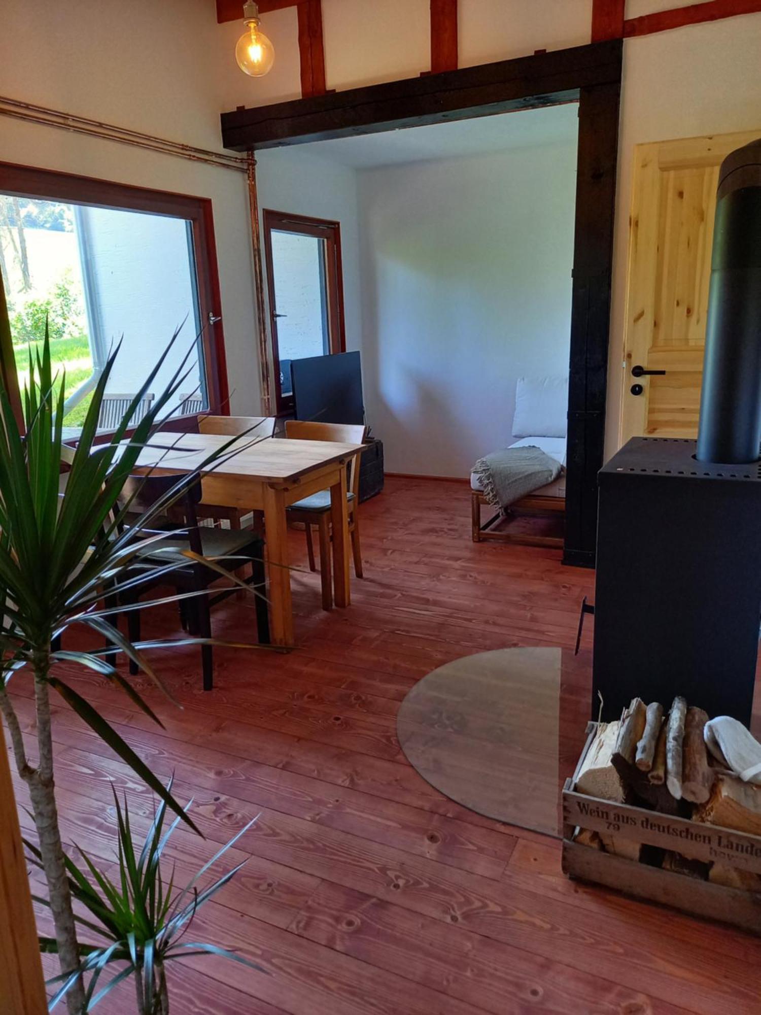Explorer'S Lodge & Camping Helminghausen Buitenkant foto
